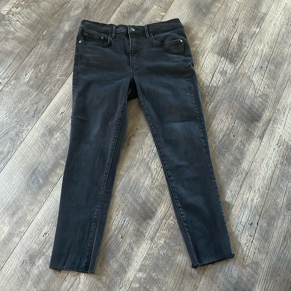 Denim Forum Nico Mid Rise Crop - Picture 3 of 12